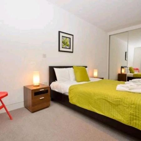 Luxury Holiday Let @ London City エクステリア 写真